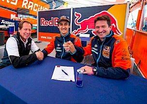 Marvin Musquin verlänger bei Red Bull Factory KTM für weitere 2 Jahre.