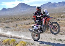 Ricky Brabec fliegt durch die Wüste von Nevada zum dritten Sieg von Vegas nach Reno.
