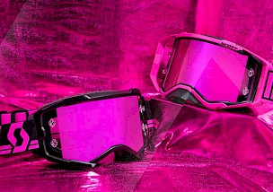 Steigen Sie mit der neuen SCOTT Pink Edition Goggles in den Legendenstatus auf!
