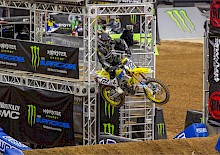 Suzuki eröffnet ihre Supercross-Saison in Houston Texas.