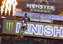 Craig gewinnt Supercross Opener