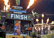 MONSTER ENERGY PRO CIRCUIT KAWASAKI-FAHRER SETH HAMMAKER DOMINIERT DEN 250SX EAST/WEST SHOWDOWN MONSTER ENERGY PRO CIRCUIT KAWASAKI-FAHRER SETH HAMMAKER DOMINIERT DEN 250SX EAST/WEST SHOWDOWN
