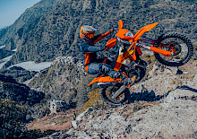 GRENZEN NEU DEFINIERT: KTM PRÄSENTIERT DIE ENDURO MODELLREIHE 2026 GRENZEN NEU DEFINIERT: KTM PRÄSENTIERT DIE ENDURO MODELLREIHE 2026