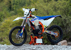 KTM präsentiert die neue EXC 6DAYS Modellreihe 2026