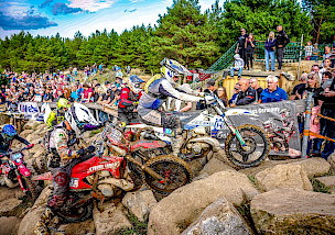 Auner Hardenduro Series Germany: Nachwuchspiloten zeigen ihr Können in Schwepnitz