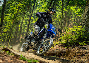 Der Einstieg in die Welt des Enduro Fahrens: Yamaha WR125R 2026