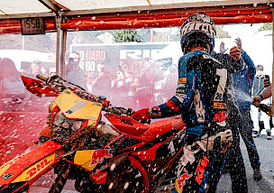 Paulo Duarte FIM EnduroGP-Weltmeisterschaft 2025: Josep Garcia holt sich den Enduro1-Weltmeistertitel, Andrea Verona mit wichtigen EnduroGP-Sieg, Morgan Lesiardo und Jeremy Sydow sichern sich Podiumsplätze
