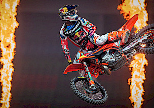 ELI TOMAC FEIERT TRIUMPH BEI SEINEM KTM-DEBÜT MIT EINEM SIEG BEIM GROSSEN PREIS VON KANADA