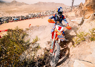 Trystan Hart eröffnet die Saison 2026 mit einem Sieg beim King of the Motos, Dante Oliveira sichert sich beim Auftaktrennen der National Hare & Hound Series den ersten Platz