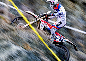 FANTIC FACTORY RACING: RICCARDO PASQUATO UND MATTEO PAVONI MIT PODIUMSPLATZIERUNGEN IN POMARANCE