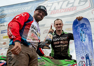 STEWARD BAYLOR DOMINIERT DAS LEGENDÄRE SNOWSHOE GNCC