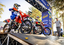 ENDURO TROPHY - EIN BESONDERES SAISONFINALE AUF DEN SPUREN DER SIX DAYS 1976!