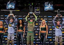 Haiden Deegan feiert Sieg in der Königsklasse beim ersten Playoff-Rennen der SMX-Weltmeisterschaft in Columbus, Levi Kitchen gewinnt die 250SMX-Klasse